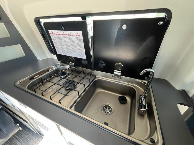 URBAN-VAN PANAMA P10+-AUTOMÁTICA