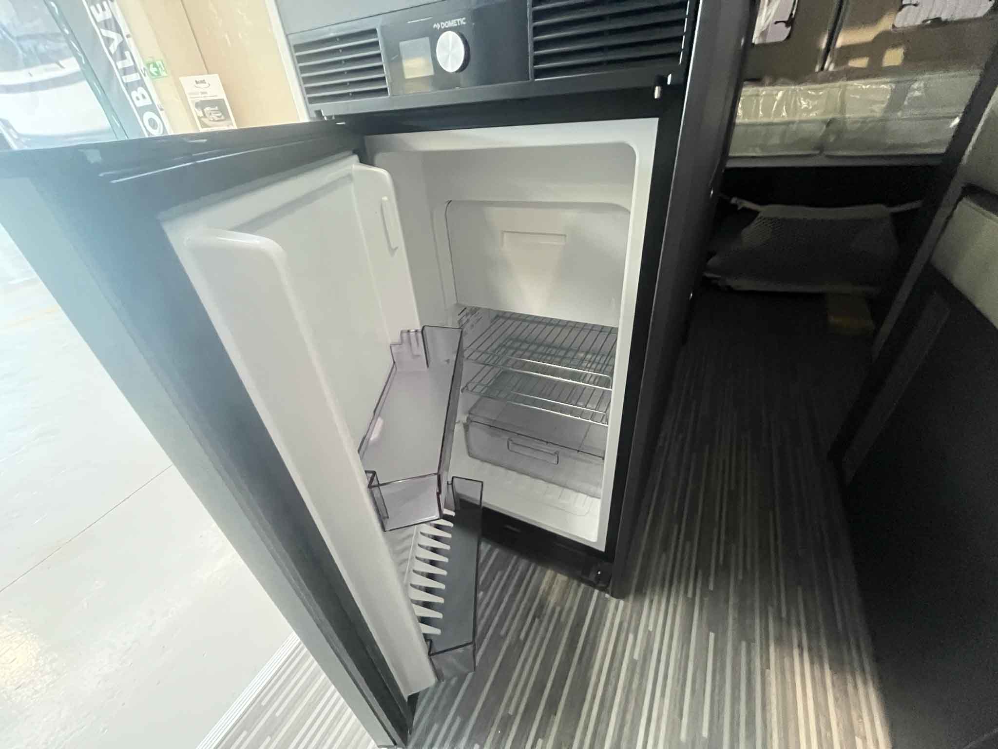 MCLOUIS MENFYS 3 MAXI  