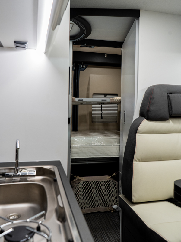 MCLOUIS MENFYS S-LINE 7 LIFESTYLE