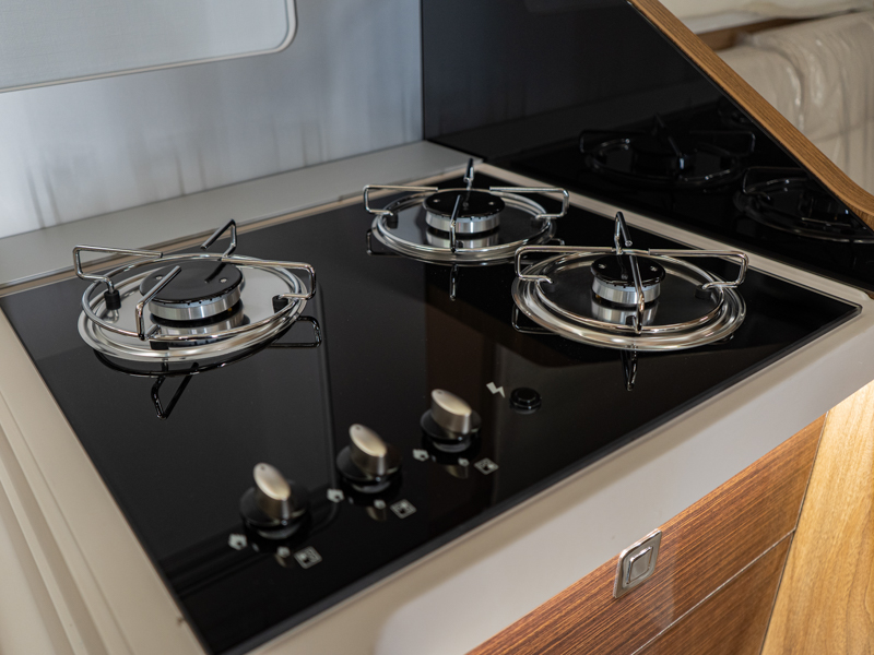 MOBILVETTA TEKNO LINE 86 (3PLZ A 3500KG)