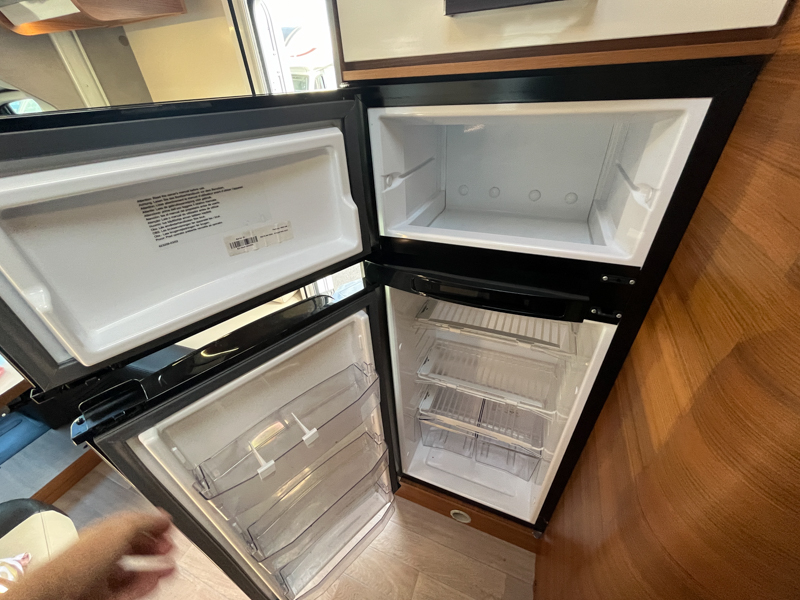 ELNAGH BARON 573 140CV