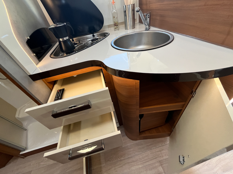 ELNAGH BARON 573 140CV