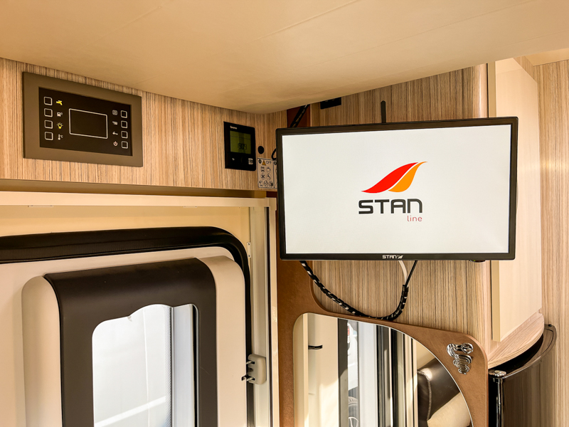 ELNAGH T-LOFT 530-140CV