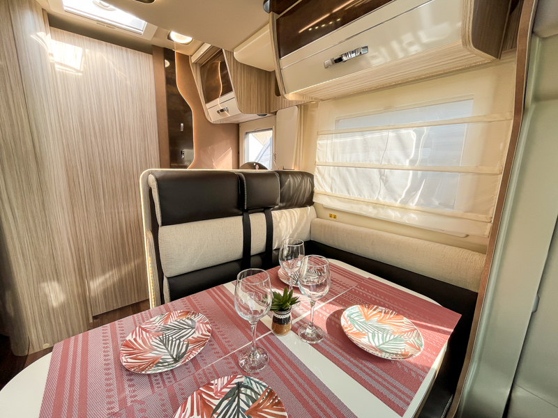 ELNAGH T-LOFT 530-140CV