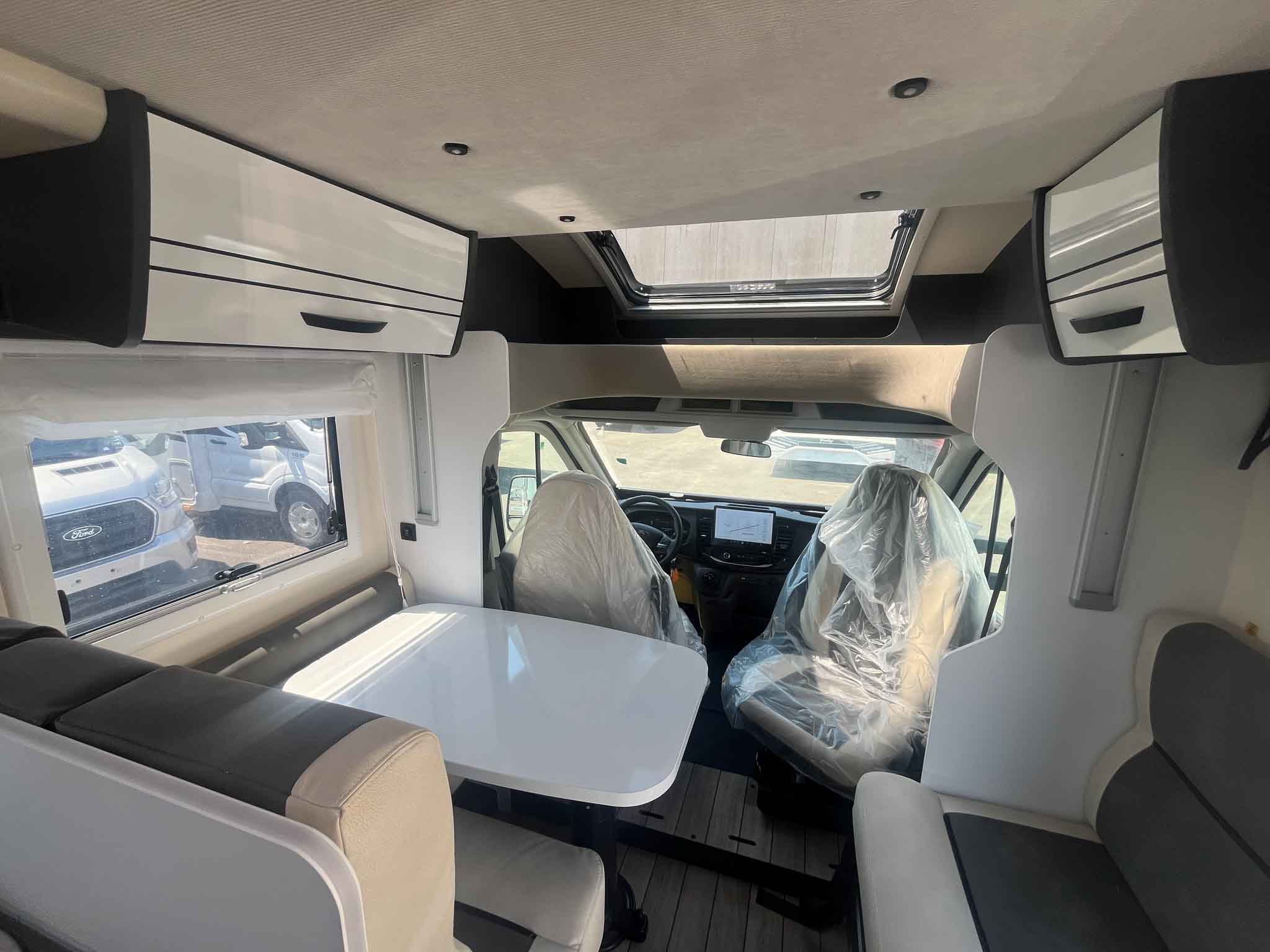 MCLOUIS MC4 300 FORD 373 