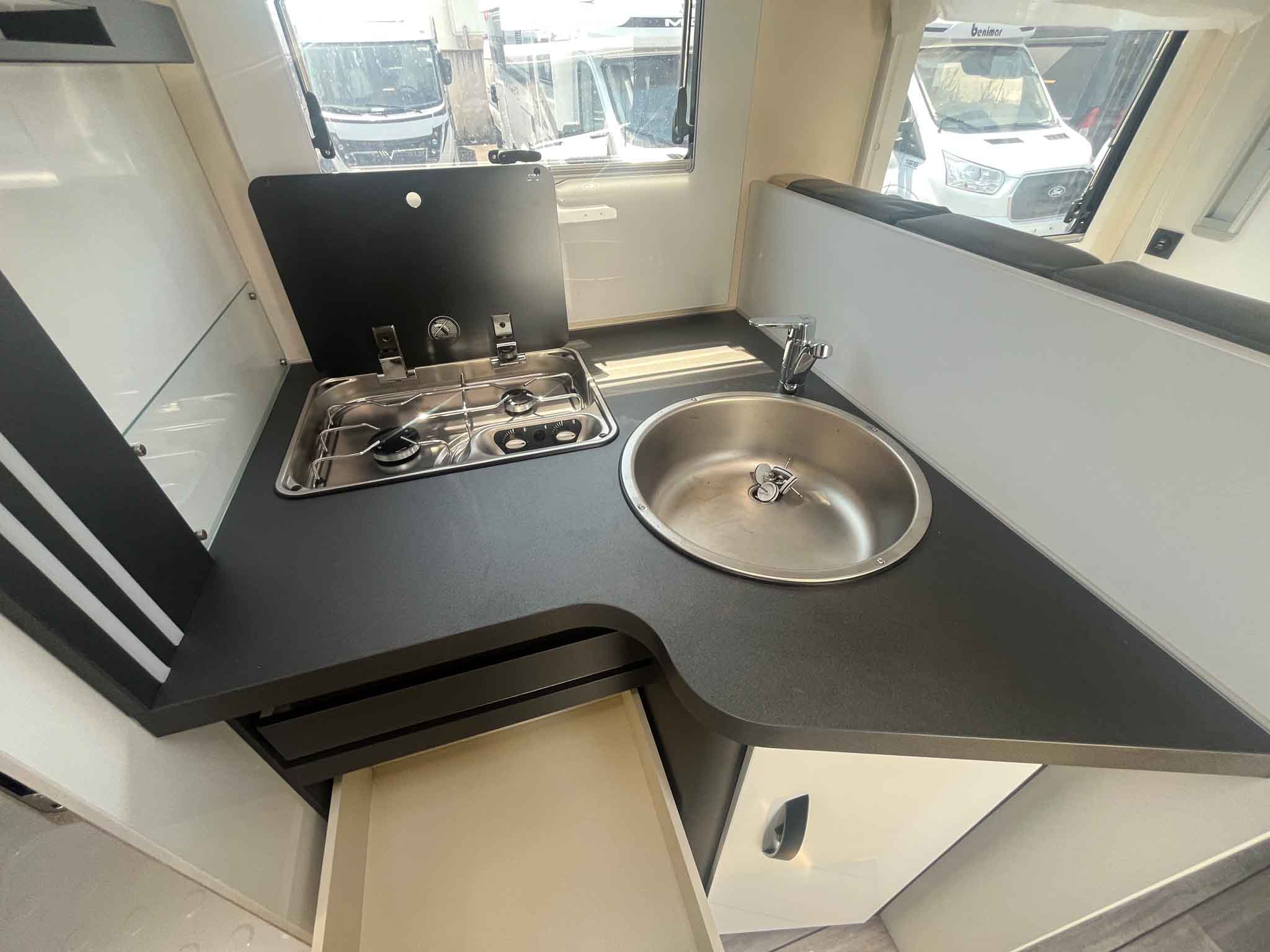 MCLOUIS MC4 300 FORD 373 