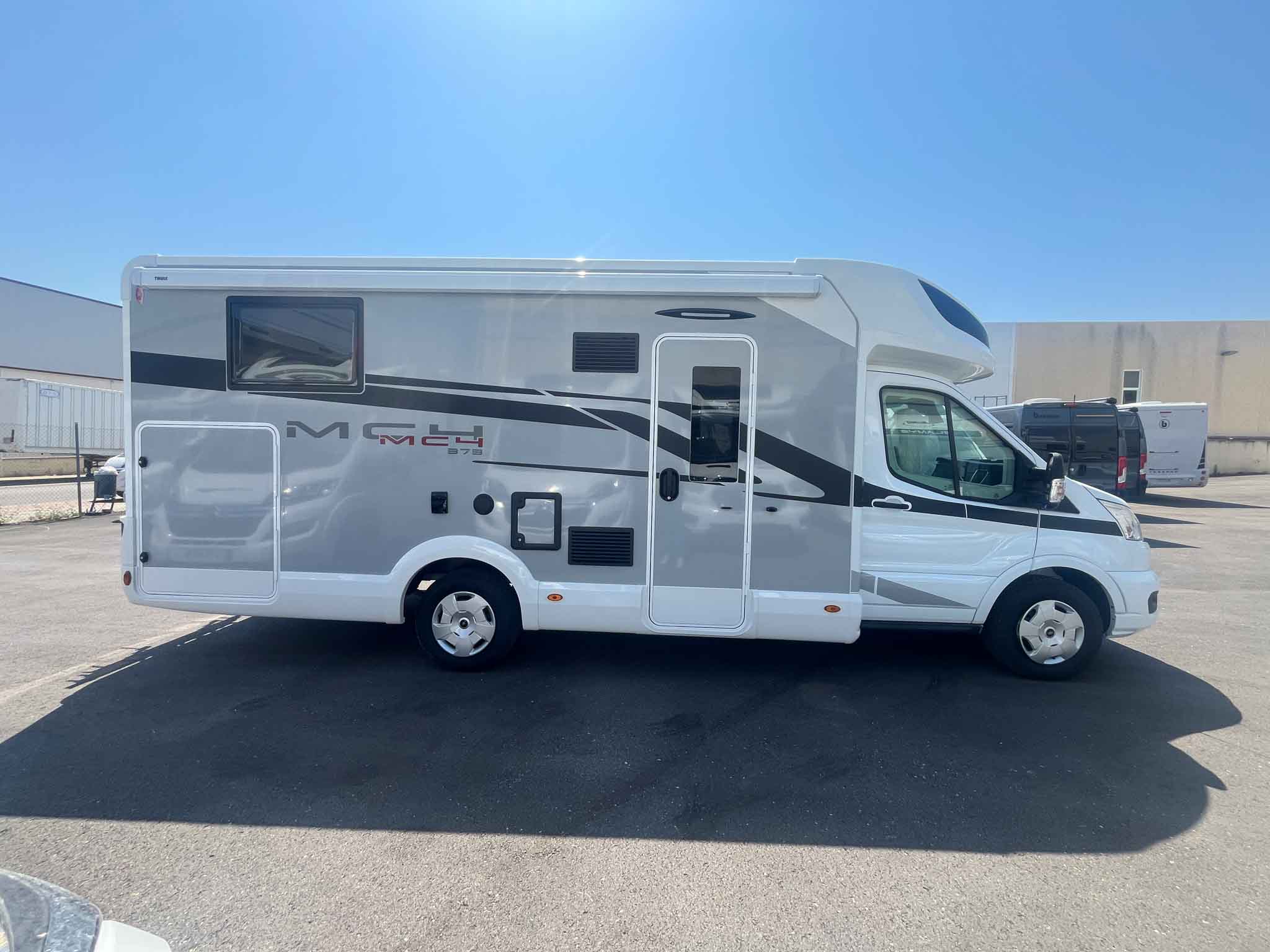 MCLOUIS MC4 300 FORD 373 